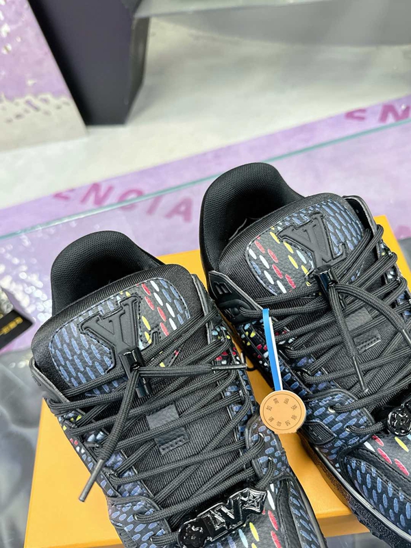 ルイヴィトン靴着用イメージ